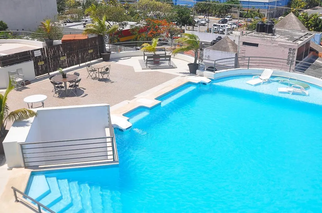 Phenomenal Location Near Beach & 5Th With Stunning Roof Pool Playa del Carmen Apartmán